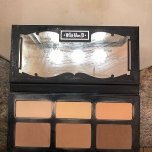 Kat Von D Shade and Light Contour Pallet